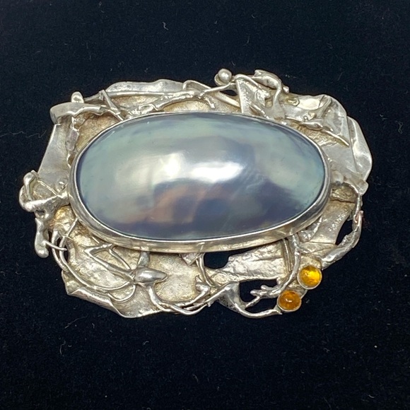 Antique 925 Sterling Silver brooch W/Mother Of Pearl And Amber - Picture 8 of 13